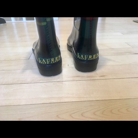 Ralph Lauren - Rossalyn ll Tartan rain boot sz 5 - Picture 4 of 15